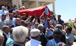 Şirvan Belediye Başkanı Necat Cellek'in cenazesi toprağa verildi