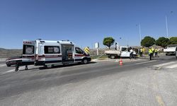 Sivas'ta iki kamyonetin çarpıştığı kazada 5 kişi yaralandı