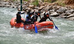 Türkiye Rafting Şampiyonası'nın üçüncü ayağı Van'da başladı