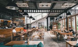 Ekonomi büyüdü, restoran ve eğlence sektörleri geriledi