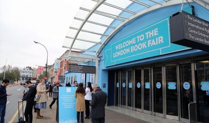 Kitap Fuarı, Londra'nın Olympia Fuar Merkezi'nde açıldı.