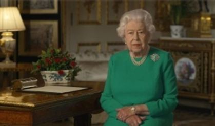 İngiltere Kraliçesi Elizabeth: Kararlı ve birlikte olursak bu hastalığın üstesinden geleceğiz