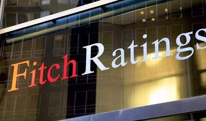 Fitch, borç limiti açmazı sonrasında ABD’nin kredi notunu negatif izlemeye aldı