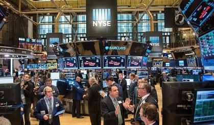 New York borsası Fed'in faiz kararının ardından karışık seyirle kapandı