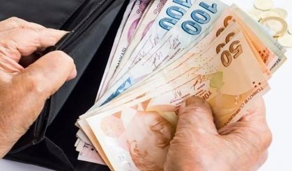 Emekliye 100. yıl ikramiyesi geliyor! Masadaki rakam 5 bin lira