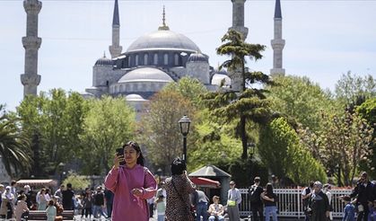 Türkiye’ye gelen ziyaretçi sayısı açıklandı: Ağustosta en çok hangi ülkeden turist geldi?