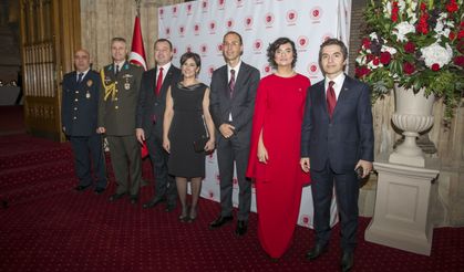 Londra’da Cumhuriyetin 100. Yılı kutlandı