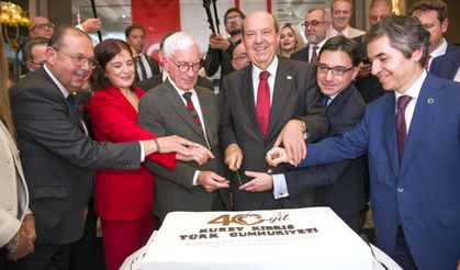 Cumhurbaşkanı Ersin Tatar Londra’da 40’ıncı yılı kutlamasına katıldı