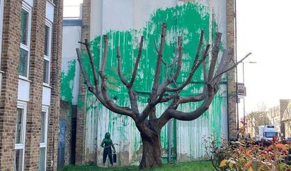 Banksy'nin Londra'daki yeni eserine ziyaretçi akını