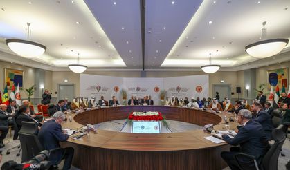 Filistin'i Destekleyen Parlamentolar Grubu Yuvarlak Masa Toplantısı yapıldı