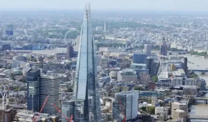 İngiltere'nin en yüksek binası havadan görüntülendi