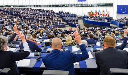 Avrupa Parlamentosu, AB-ABD ticaret anlaşmasını onaylamayacak