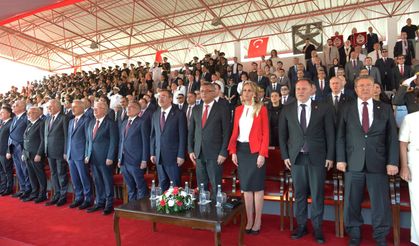 Barış ve Özgürlük Bayramı'nda Erhürman'dan önemli mesajlar