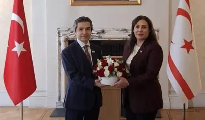Londra'da 20 Temmuz Barış ve Özgürlük Bayramı kutlandı