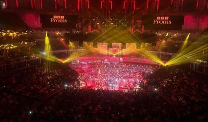 Altın Gün, Royal Albert Hall’da Anadolu’nun sesini Londra’ya taşıdı