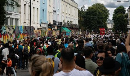 Notting Hill Carnival’da bir kişi hayatını kaybetti, 500’den fazla gözaltı