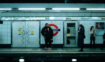 Londra metrosunda telefon çekme sorunu ne zaman bitecek?