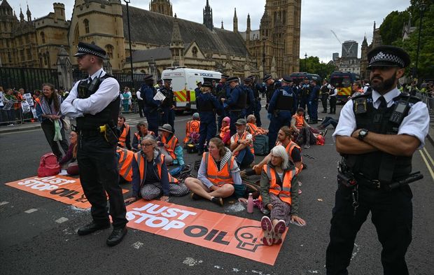 Londra’da Just Stop Oil eylemi, protestodan fotoğraflar