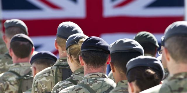 İngiltere'de "şişman asker" krizi