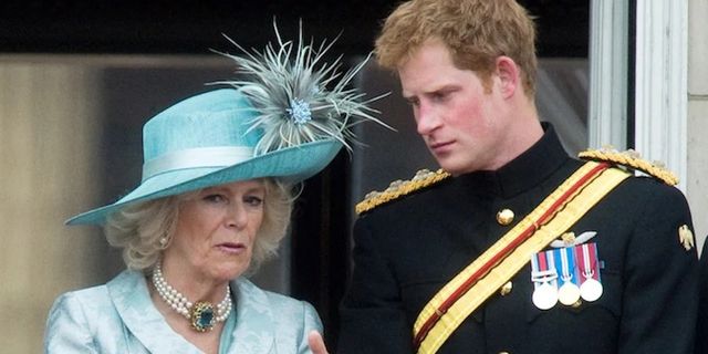 Camilla'nın eski kocası "baş köşede": Harry'e üvey evlat muamelesi