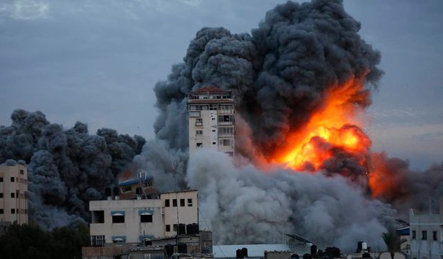 İsrail, Gazze'deki sivillerden 24 saat içinde evlerini boşaltmalarını istedi