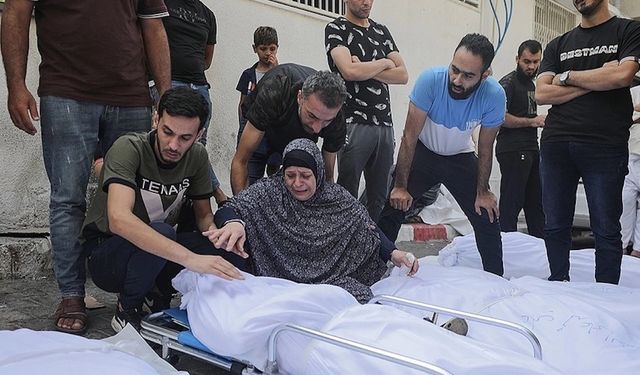 Gazze Sağlık Bakanlığı: Ölü sayısı 8 bin 796'ya çıktı