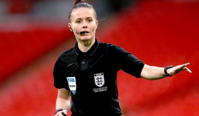 Rebecca Welch, İngiltere Premier Ligi’nde maç yönetecek ilk kadın hakem olacak