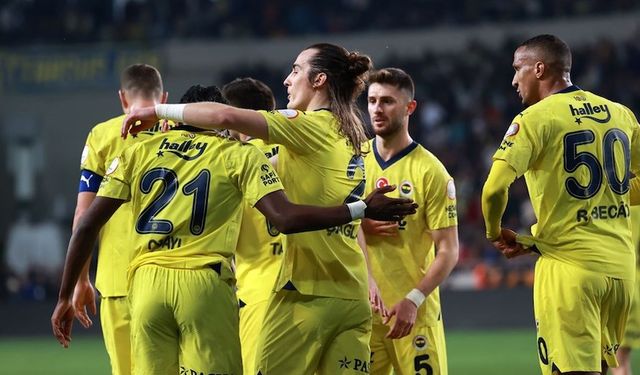 Fenerbahçe’nin Brüksel'deki 3-0'lık Union Saint-Gilloise galibiyeti Belçika medyasında