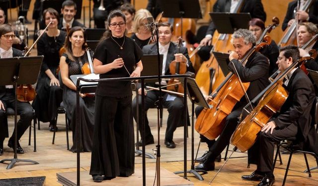 Dünyanın en genç orkestra şefi, Akdeniz rüzgârı estirdi