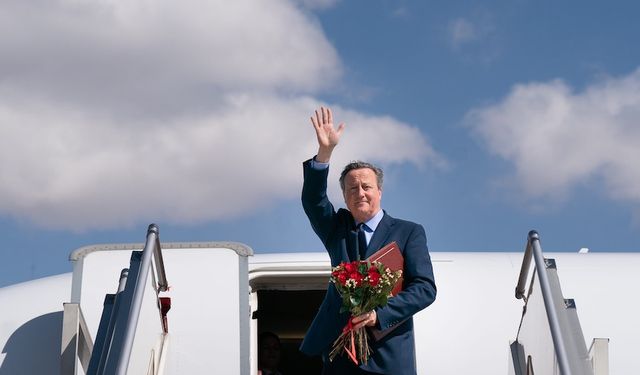 David Cameron:"(İsrail) Tansiyonu artırmamaları gerektiği çağrısında bulunuyoruz"