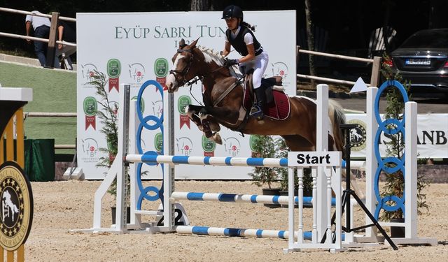 Binicilikte Eyüp Sabri Tuncer Pony Ligi'nin finali İstanbul'da yapıldı