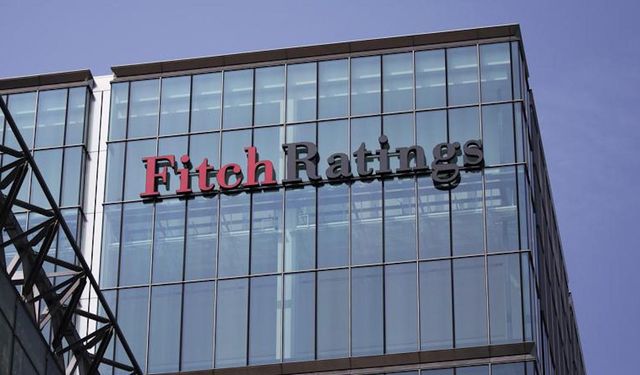 Fitch küresel ekonomik büyüme tahminini yükseltti