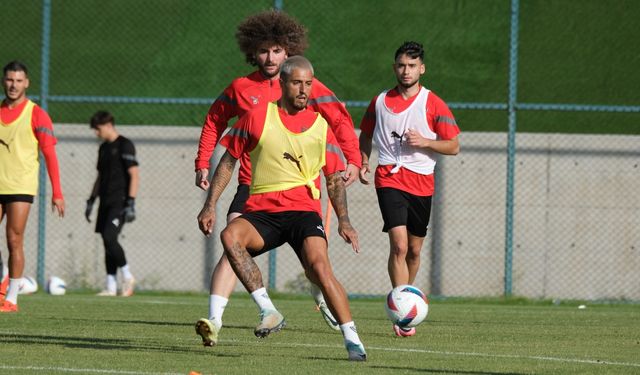 Atakaş Hatayspor, sezon hazırlıklarına Erzurum devam ediyor