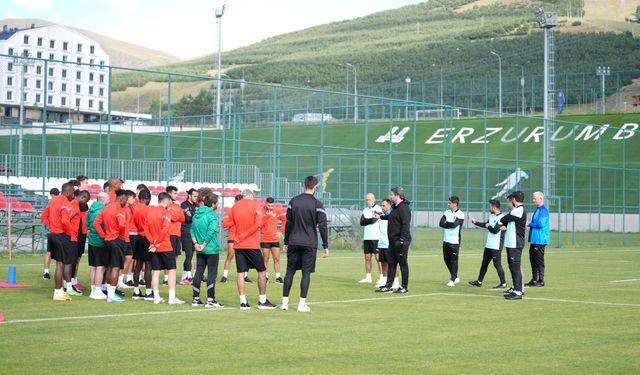 Atakaş Hatayspor, takım oyunuyla başarılı olmak istiyor: