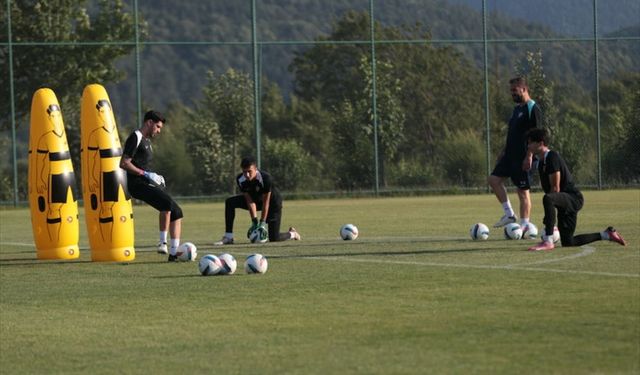 Eyüpspor, yeni sezon hazırlıklarını Bolu'da sürdürüyor