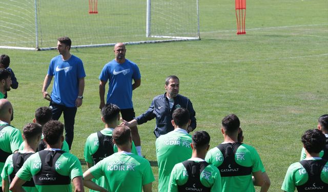 Iğdır FK'de hedef, 1. Lig'de zirve yarışında yer almak