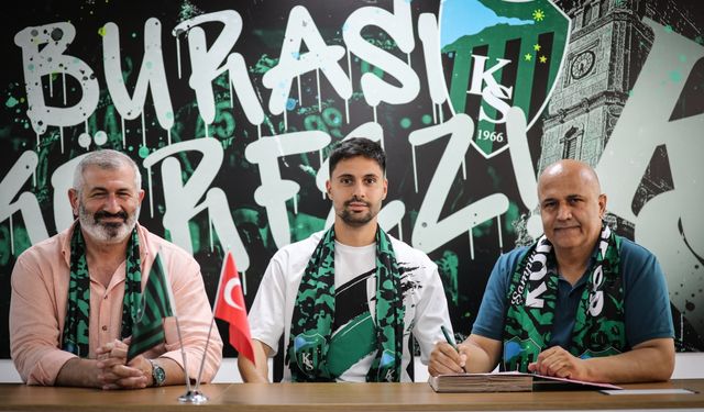 Kocaelispor, savunma oyuncusu Tarkan Serbest'i kadrosuna kattı