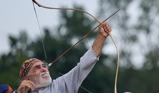 Okçulukta "Konuralp Hava Koşusu" Düzce'de başladı