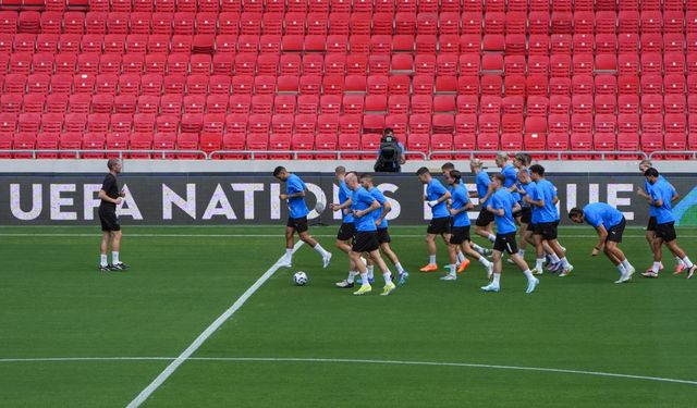 A Milli Futbol Takımı'nın rakibi İzlanda, hazırlıklarını tamamladı