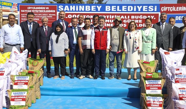 Bakan Yumaklı, Gaziantep'te gübre ve tohum dağıtımı töreninde konuştu: