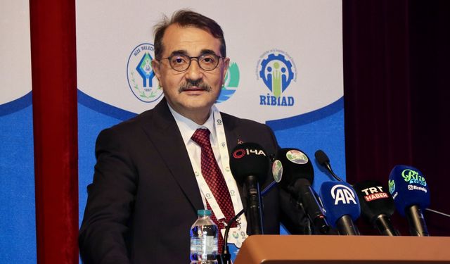 KEİPA Başkan Yardımcısı Fatih Dönmez, Uluslararası Karadeniz Rize-Ayder Forumu'nda konuştu: