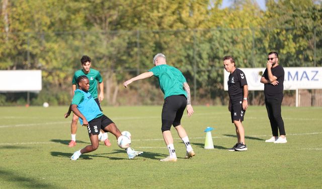 Sakaryaspor, Ümraniyespor maçının hazırlıklarını sürdürdü