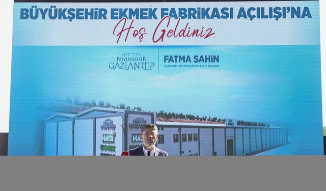 Tarım ve Orman Bakanı Yumaklı, Gaziantep'te ekmek fabrikasının açılışında konuştu: