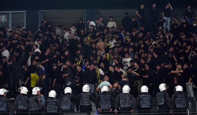 Fenerbahçe Opet-Beşiktaş arasındaki FIBA Kadınlar Süper Kupa maçı yarına ertelendi