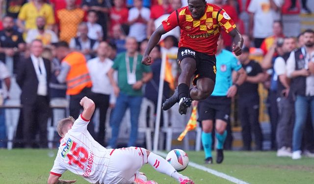 Göztepe, uzatma bölümünde bulduğu golle Sivasspor'u 3-2 mağlup etti