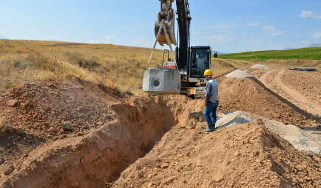 Maski Gölpınar’da 79 kırsal konutun altyapısını tamamlıyor