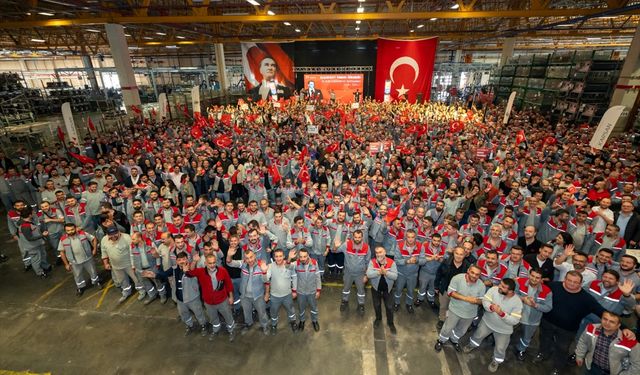 Karsan çalışan memnuniyeti sertifikasını teslim aldı