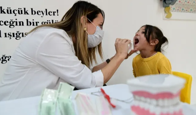 İzmir Bornovalı miniklere ağız ve diş sağlığı eğitimi