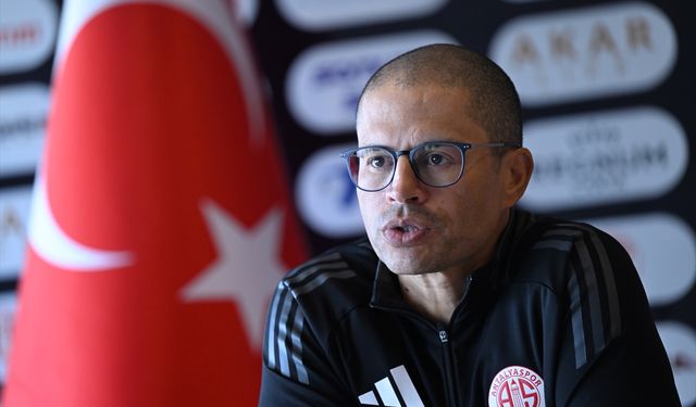 Alex, Antalyaspor'da iki yılını doldurmak istiyor