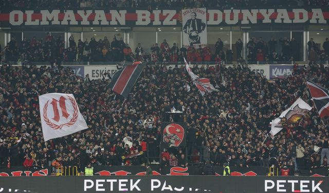 Eskişehirspor'un Bölgesel Amatör Lig maçını 30 bin 358 seyirci izledi